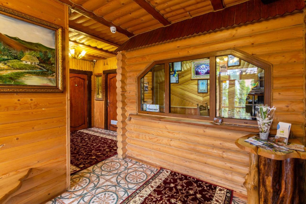 У Мар'Яни І Назара Hotel Yaremche Exterior photo